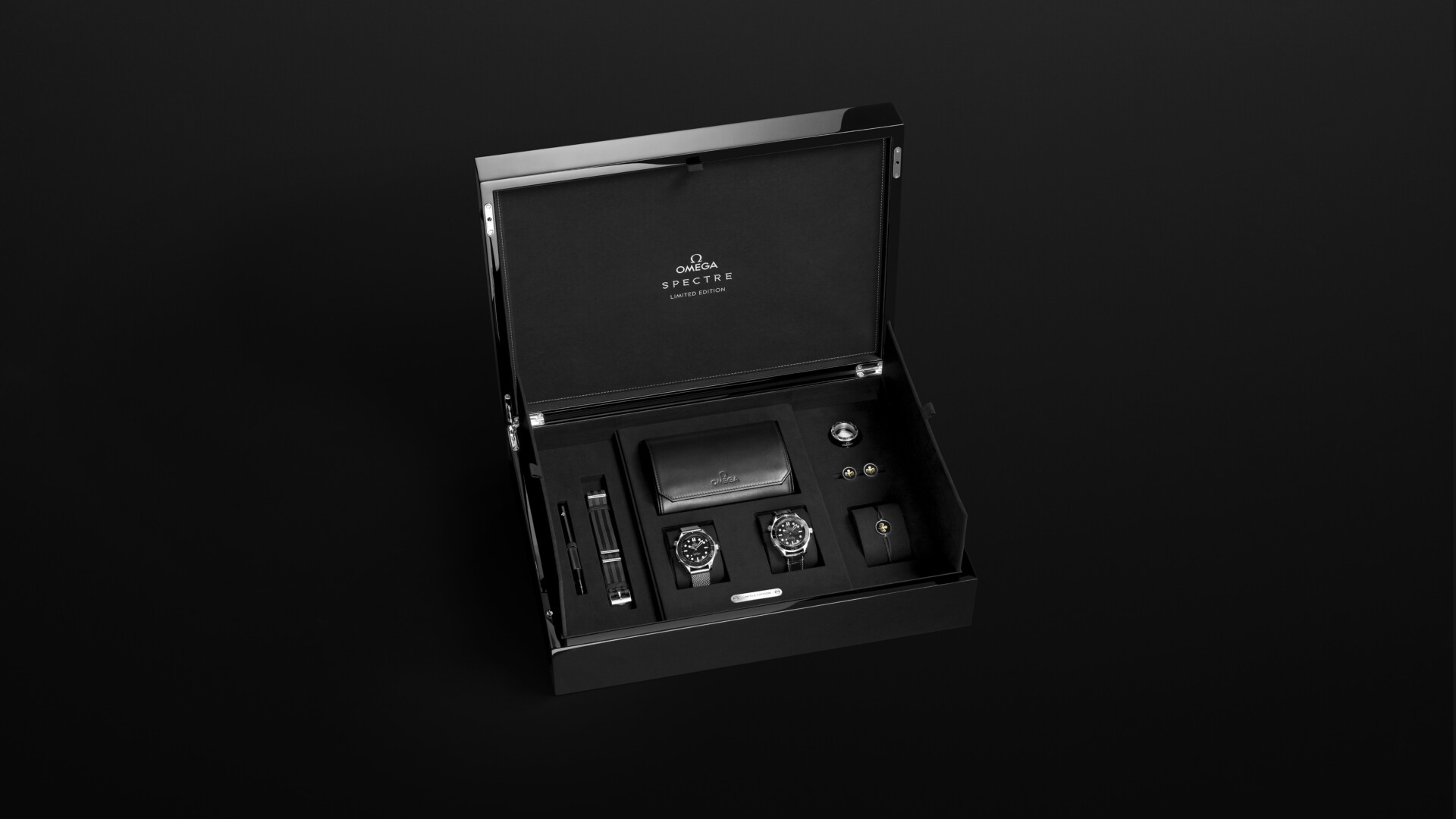 Omega Seamaster Diver 300M Spectre limited-edition presentation box